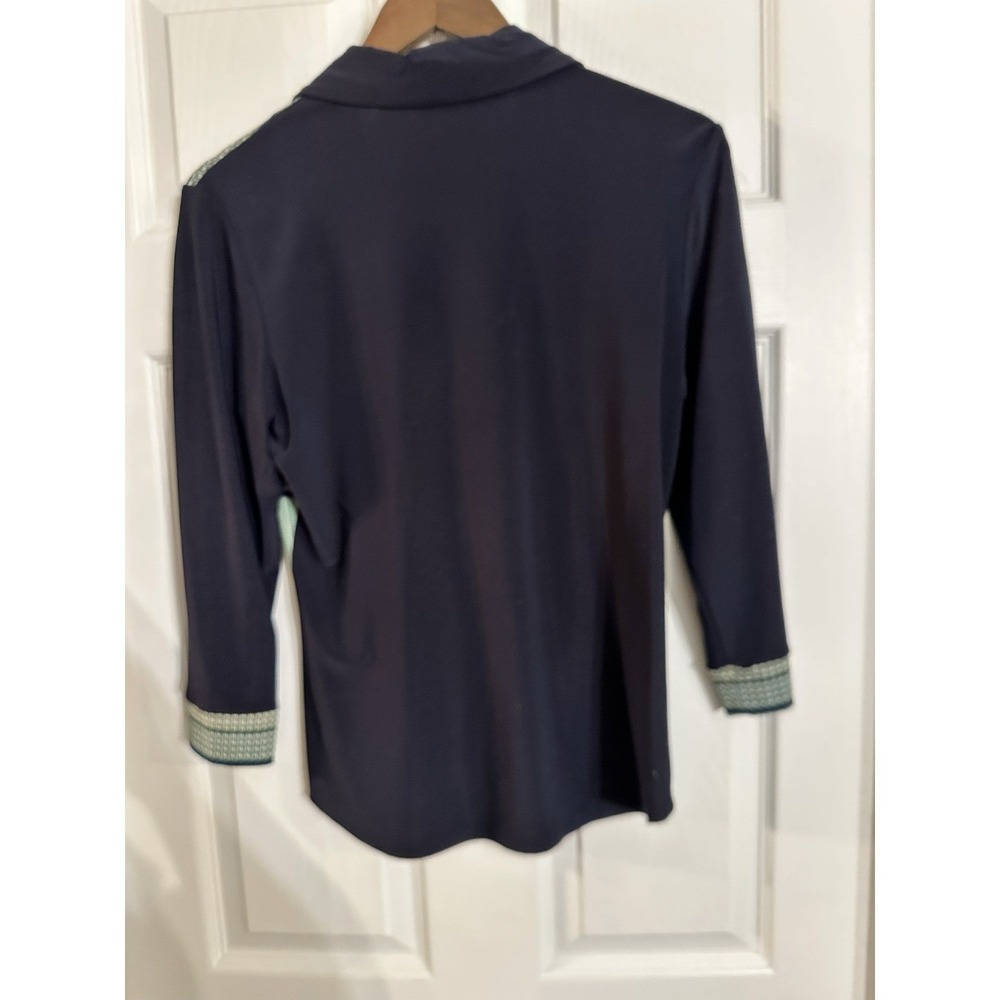 Bali Corp Women's Zip Front Geometric Print Top Navy Blue Multi Size Medium - Picture 3 of 3